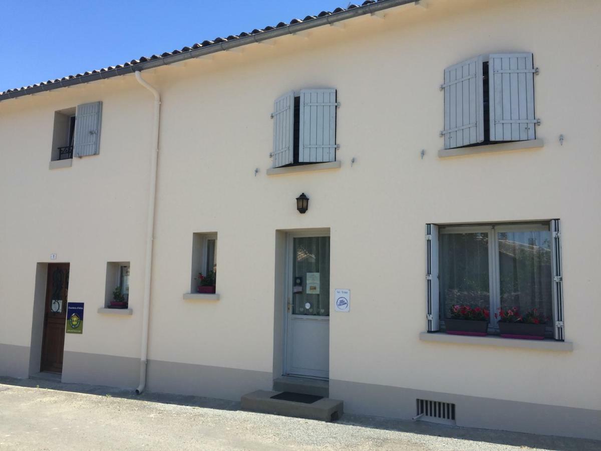 Les Chenets Acomodação com café da manhã Chenay  Exterior foto